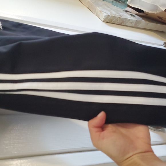Adidas track pants xs - Picture 2 of 6
